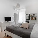 Melo Modern Apartment